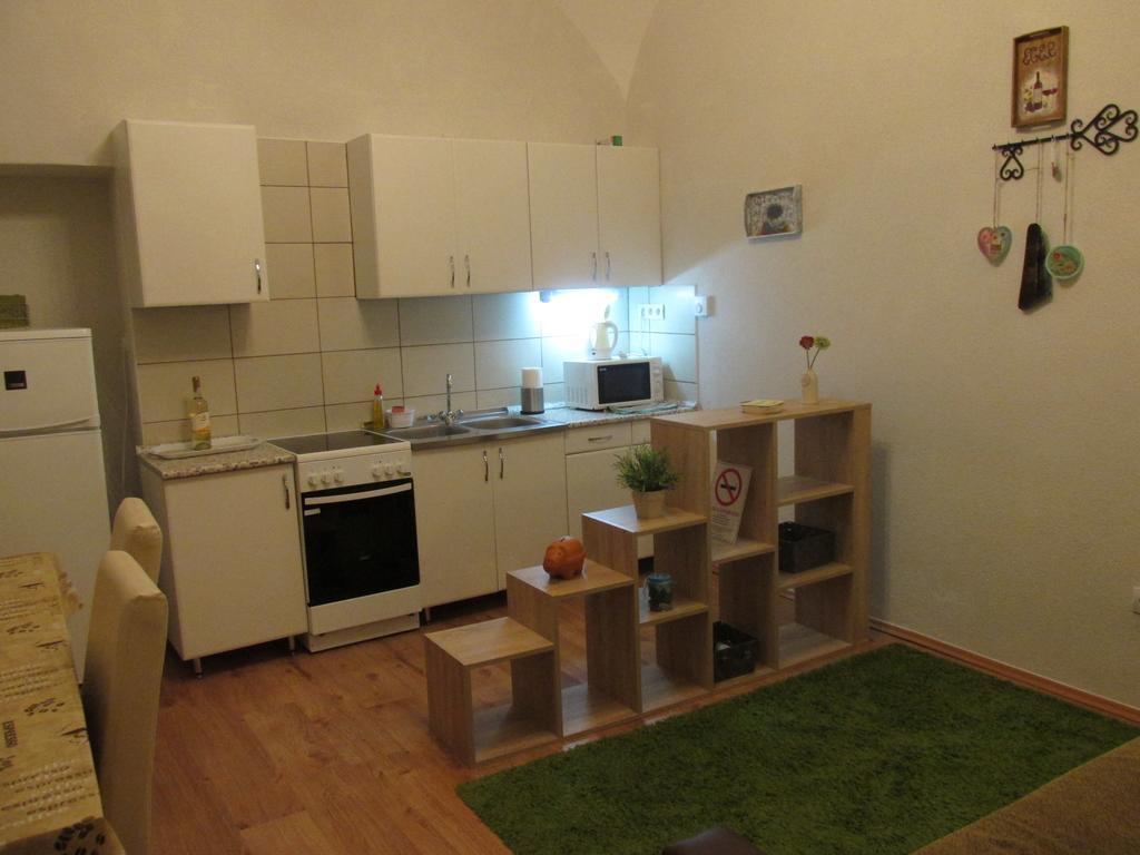 Fortuna Apartments Eger Ngoại thất bức ảnh